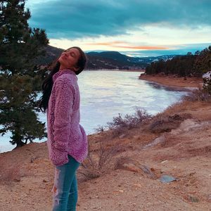 Meet your Posher, Megan